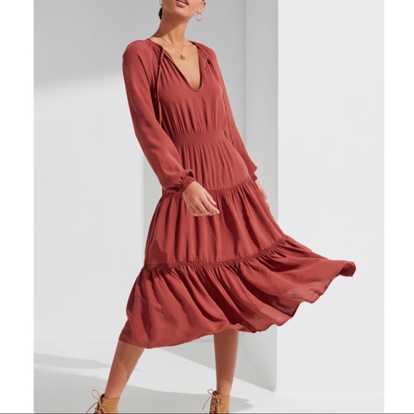Urban Outfitters Dresses & Skirts - Urban Outfitters Dress Tiered Smocked Midi Medium